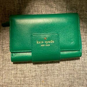Kate Spade Green Wallet